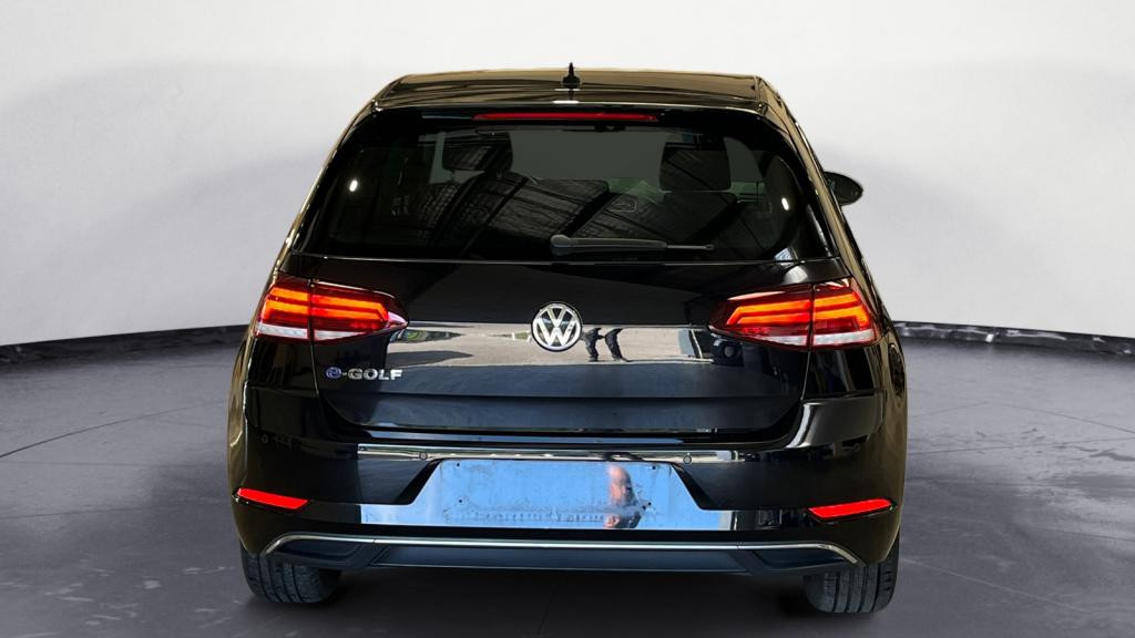 VOLKSWAGEN GOLF e- VII BERLINE PHASE 2