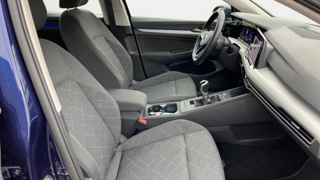 VOLKSWAGEN GOLF 1.0 TSI OPF - 110  VIII BERLINE Life