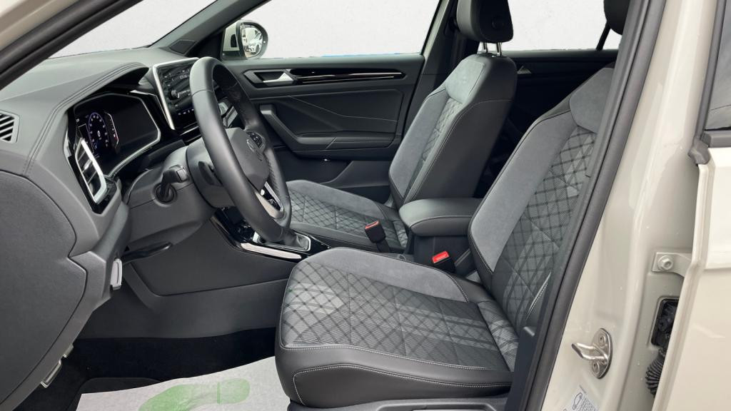 Nouvelle VOLKSWAGEN T-ROC 1.5 TSI Evo - 150 - Start&Stop - DSG 7  R-Line PHASE 2