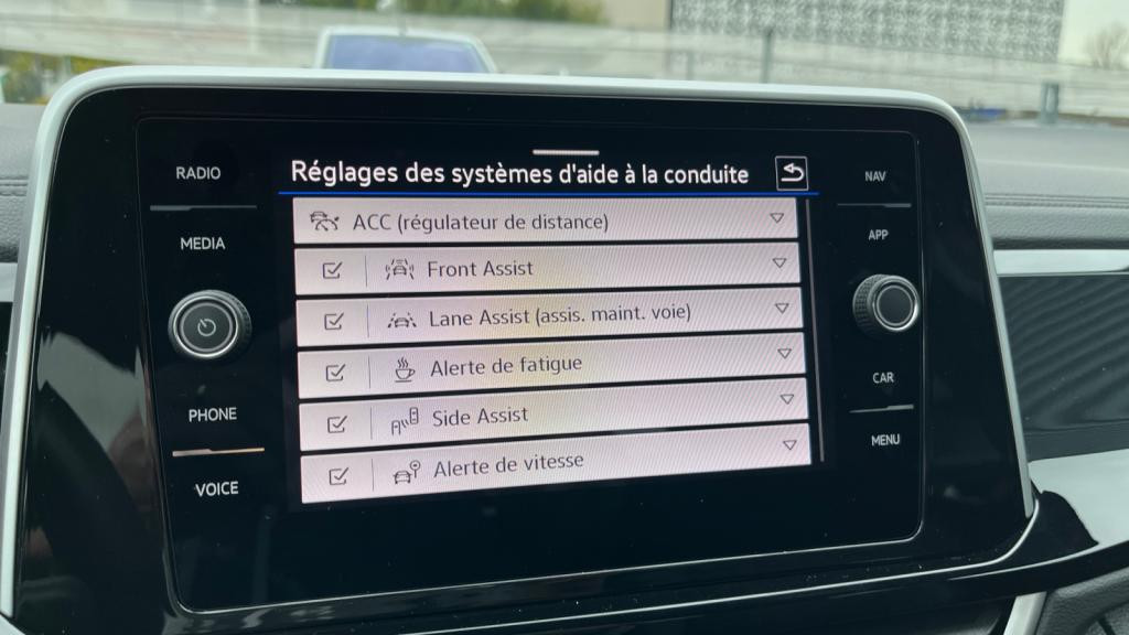 Nouvelle VOLKSWAGEN T-ROC 1.5 TSI Evo - 150 - Start&Stop - DSG 7  R-Line PHASE 2