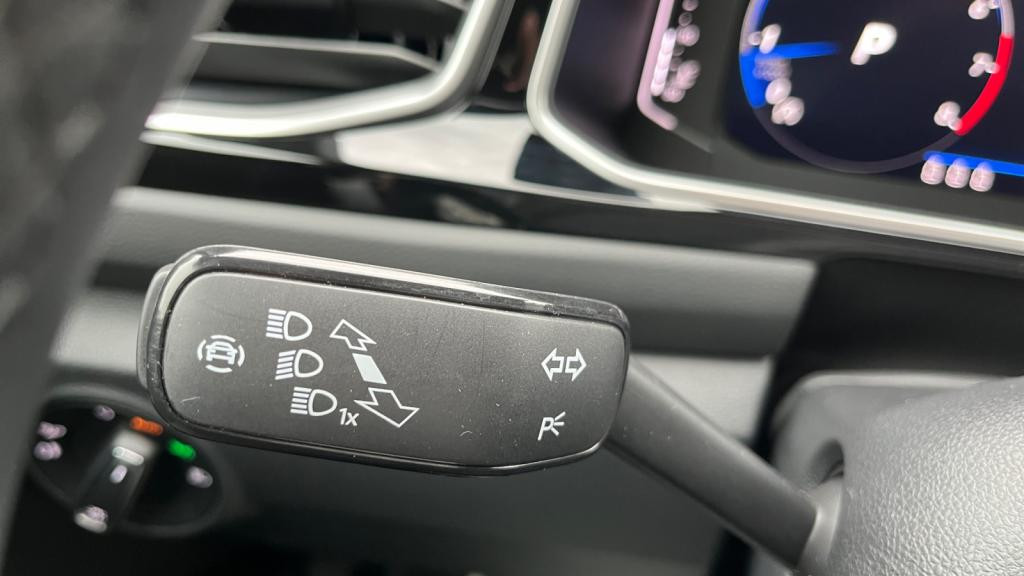 Nouvelle VOLKSWAGEN T-ROC 1.5 TSI Evo - 150 - Start&Stop - DSG 7  R-Line PHASE 2