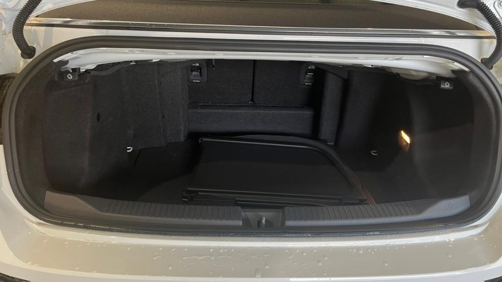 VOLKSWAGEN T-ROC CABRIOLET 1.5 TSI Evo - 150 - Start&Stop - DSG 7  CABRIOLET R-Line