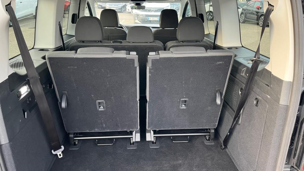 Nouvelle VOLKSWAGEN CADDY Maxi 1.5 eHybrid - 150 - DSG 6 - 7pl  COMBI Maxi Life 