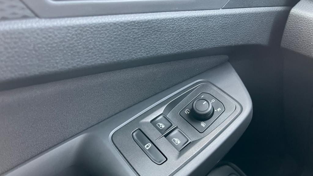 Nouvelle VOLKSWAGEN CADDY Maxi 1.5 eHybrid - 150 - DSG 6 - 7pl  COMBI Maxi Life 