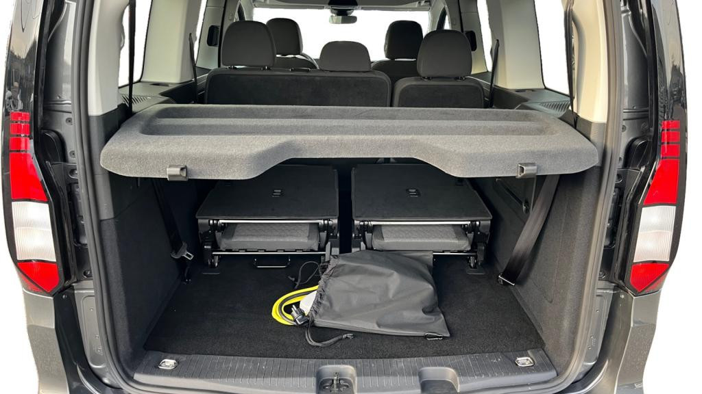 Nouvelle VOLKSWAGEN CADDY Maxi 1.5 eHybrid - 150 - DSG 6 - 7pl  COMBI Maxi Life 