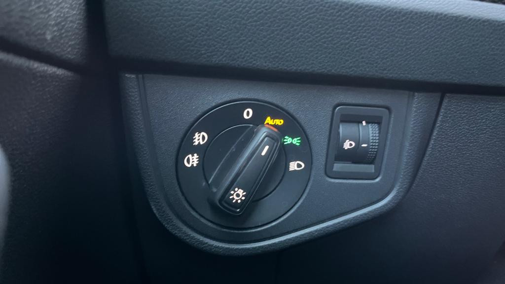 Nouvelle VOLKSWAGEN POLO 1.0 TSI - 95 - DSG 7  VI Life PHASE 2