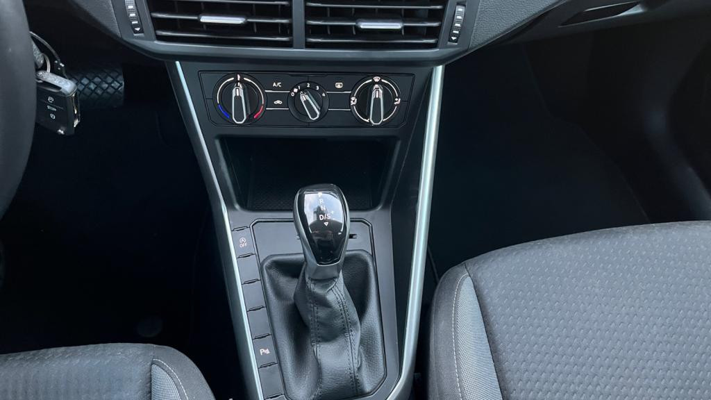 Nouvelle VOLKSWAGEN POLO 1.0 TSI - 95 - DSG 7  VI Life PHASE 2