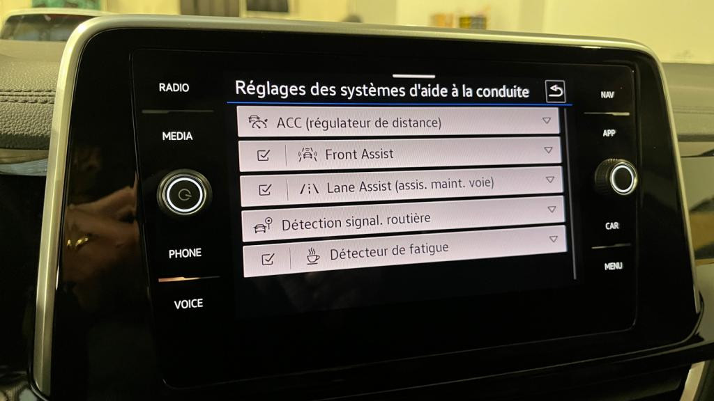 VOLKSWAGEN T-ROC 1.5 TSI Evo - 150 - Start&Stop - DSG 7  R-Line PHASE 2