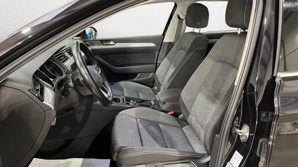 Nouvelle VOLKSWAGEN PASSAT SW 2.0 16V TDI Evo - 122 - BV DSG 7