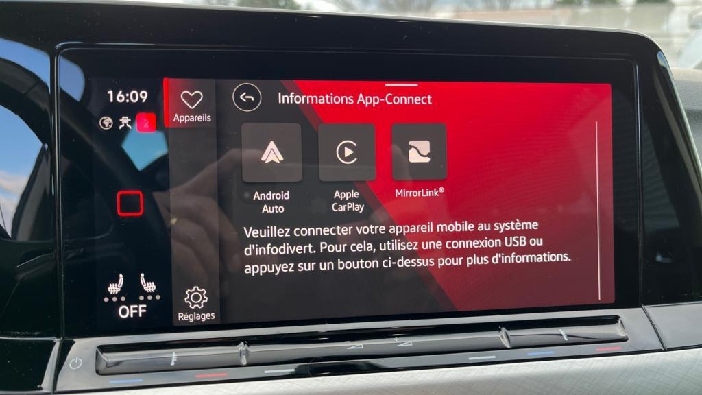 VOLKSWAGEN GOLF 1.5 eTSI OPF - 150 - DSG 7  VIII Life 