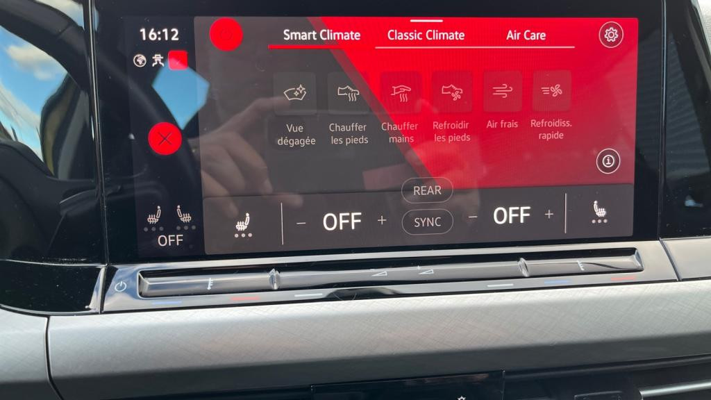 VOLKSWAGEN GOLF 1.5 eTSI OPF - 150 - DSG 7  VIII Life 