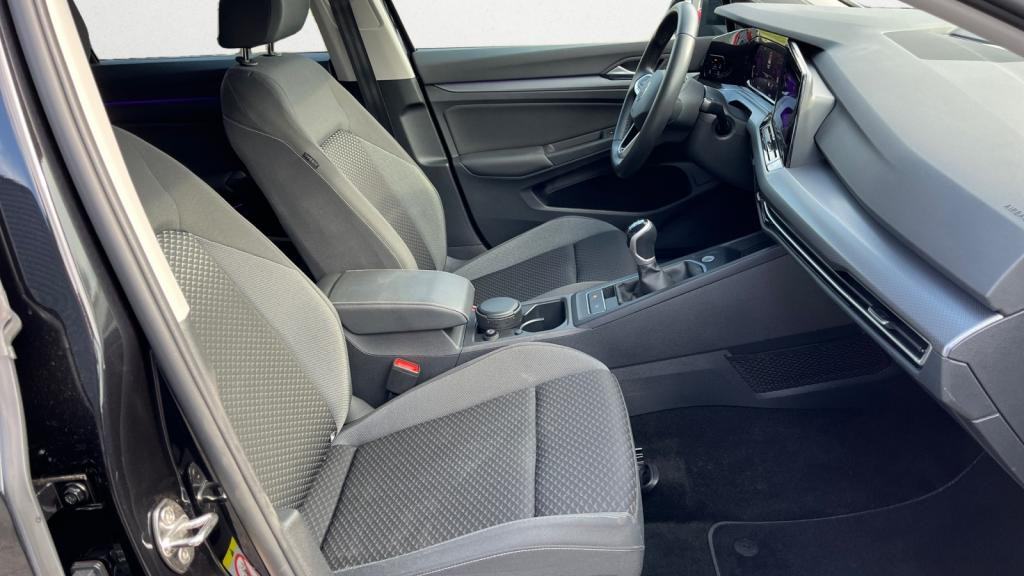 VOLKSWAGEN GOLF 1.5 TSI 130  VIII Active - Extension de Garantie VW 5 ans