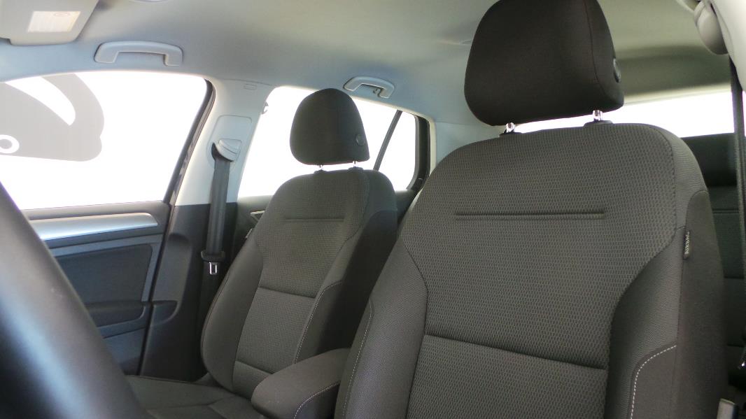 VOLKSWAGEN GOLF 7 1.6 TDI105 FAP BLUEMOTION TECHNOLOGY CONFORTLINE 5