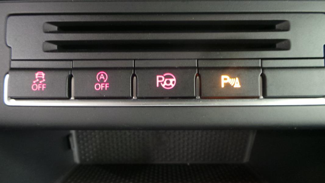 VOLKSWAGEN TIGUAN 2.0 TDI 177CH FAP BLUEMOTION TECHNOLOGY R-EXCLUSIV