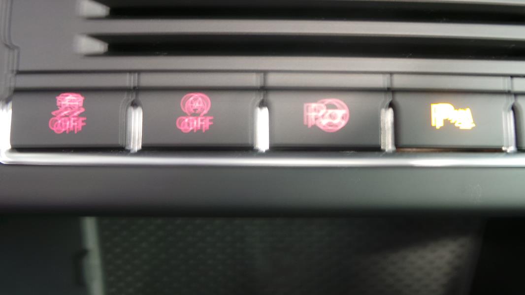 VOLKSWAGEN TIGUAN 2.0 TDI 140CH FAP BLUEMOTION TECHNOLOGY CARAT 4MOT