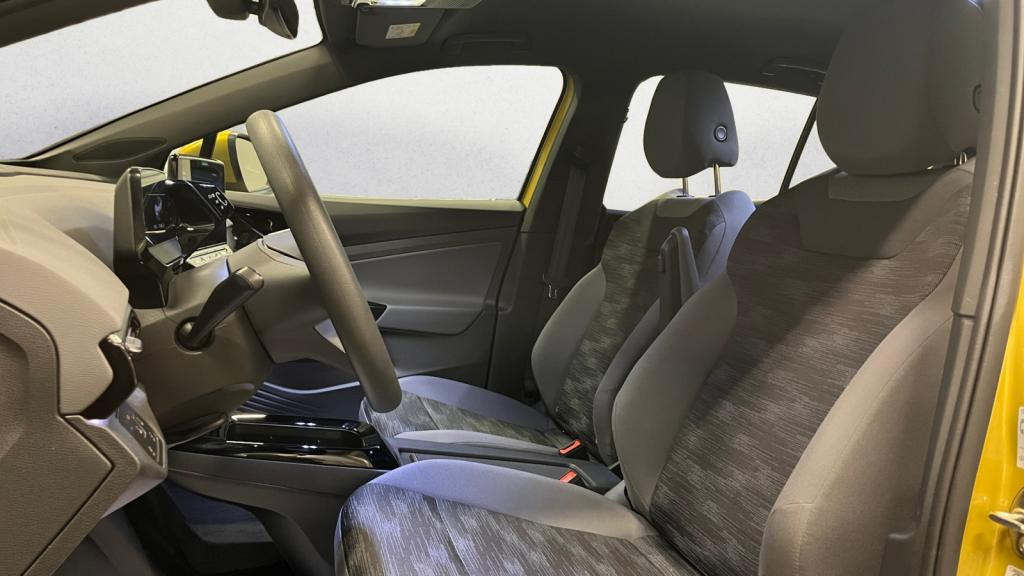 VOLKSWAGEN ID.4  Pure 52 kWh - 148  City 