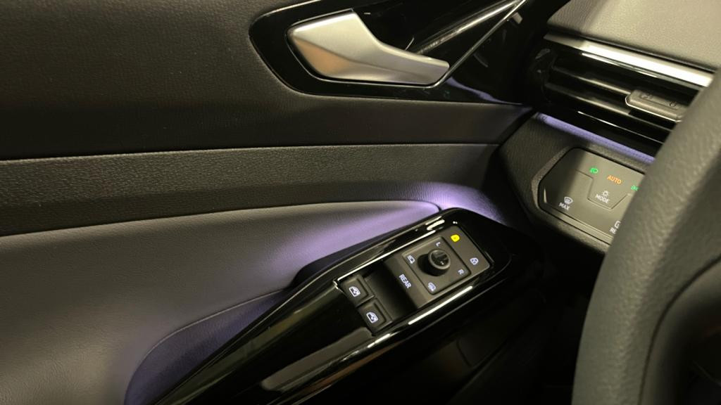 VOLKSWAGEN ID.4  Pure 52 kWh - 148  City 