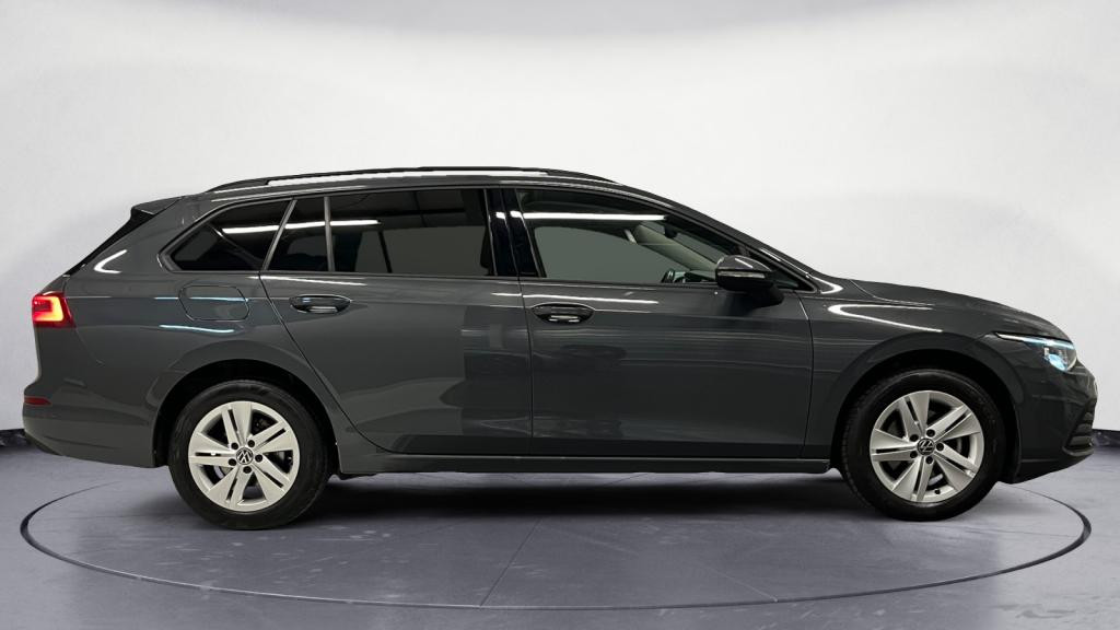 VOLKSWAGEN GOLF SW 1.0 eTSI OPF - 110 - BV DSG 7  VIII SW BREAK Life PHASE 1