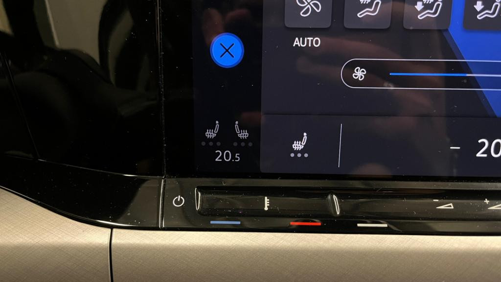 VOLKSWAGEN Golf SW SW 1.0 eTSI OPF - 110 - DSG 7  VIII  Life 