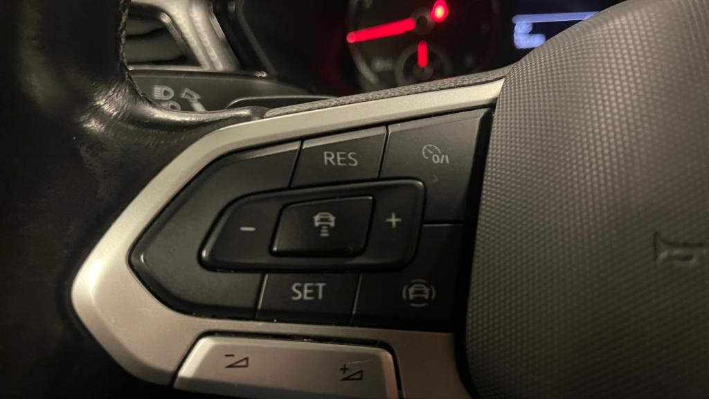 VOLKSWAGEN T-CROSS 1.0 TSI - 110 - Start&Stop - DSG 7  Lounge