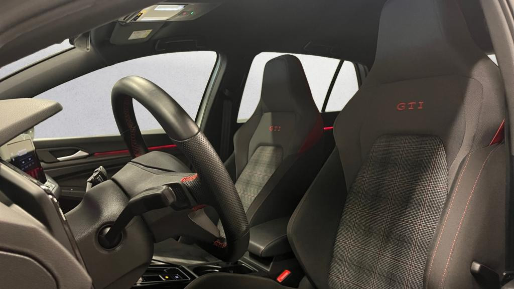 Nouvelle VOLKSWAGEN GOLF 2.0 TSI - 245 - DSG 7  VIII BERLINE GTI