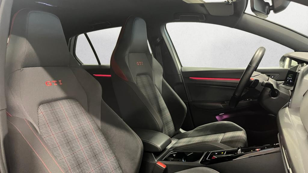 Nouvelle VOLKSWAGEN GOLF 2.0 TSI - 245 - DSG 7  VIII BERLINE GTI