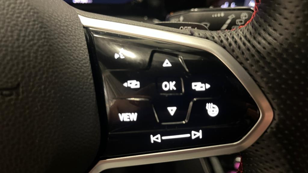 Nouvelle VOLKSWAGEN GOLF 2.0 TSI - 245 - DSG 7  VIII BERLINE GTI