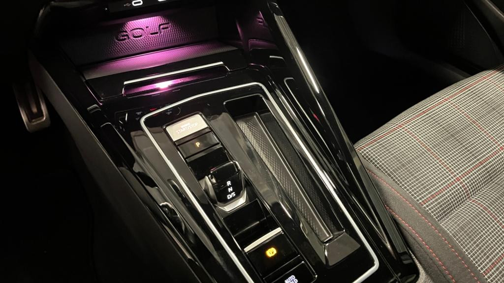 Nouvelle VOLKSWAGEN GOLF 2.0 TSI - 245 - DSG 7  VIII BERLINE GTI