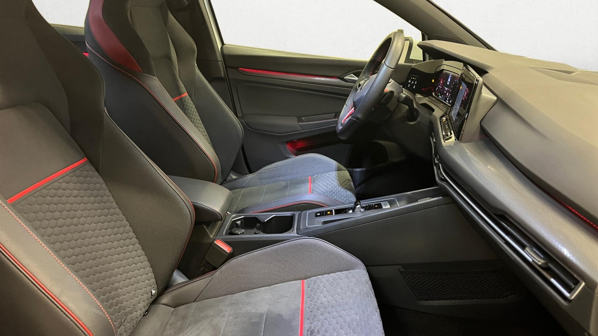 VOLKSWAGEN GOLF 2.0 TSI - 300 - DSG 7  VIII BERLINE GTI Clubsport 