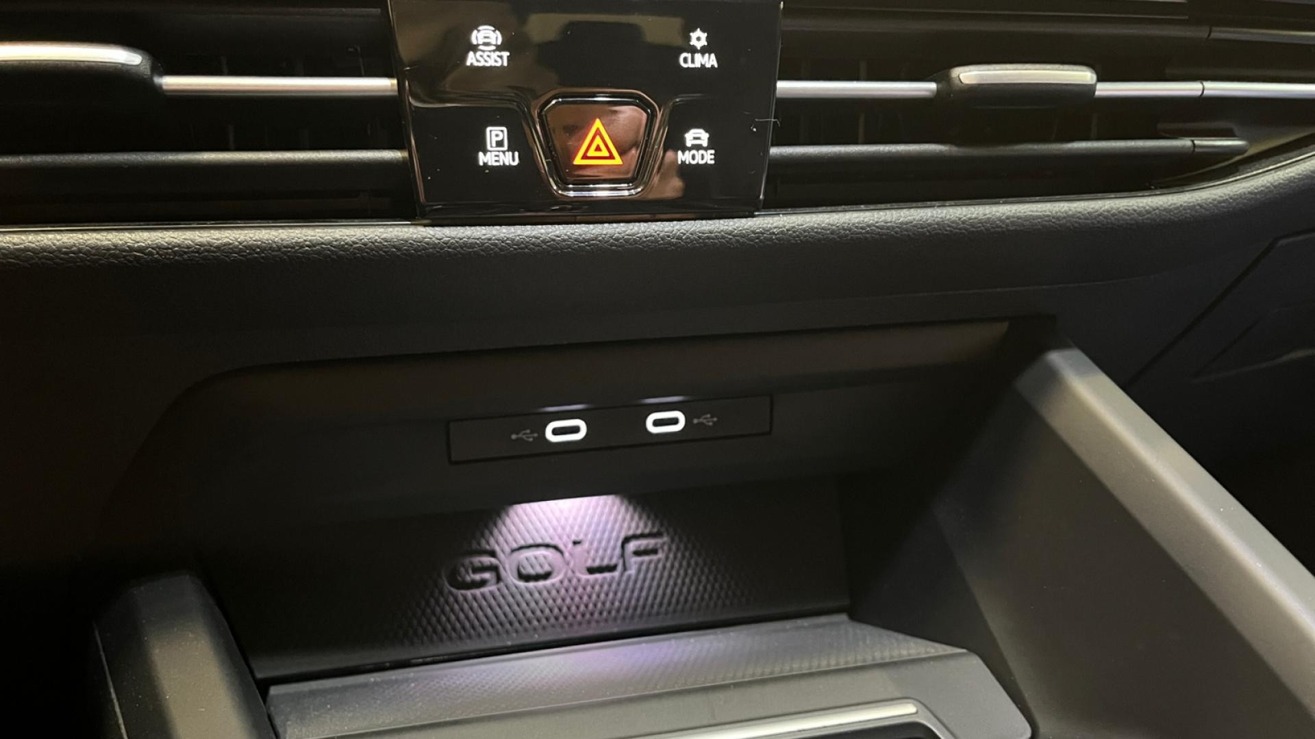 VOLKSWAGEN GOLF 2.0 TSI - 300 - DSG 7  VIII BERLINE GTI Clubsport 