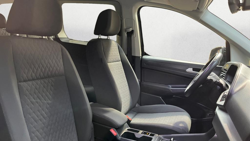 Nouvelle VOLKSWAGEN CADDY Maxi 1.5 eHybrid - 150 - DSG 6 - 7pl COMBI Maxi Life 