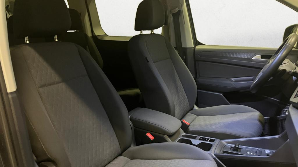 Nouvelle VOLKSWAGEN CADDY Maxi 1.5 eHybrid - 150 - DSG 6 - 7pl COMBI Maxi Life 