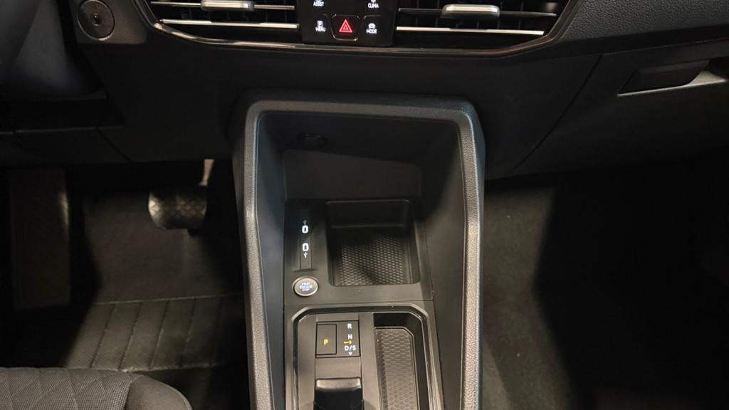 Nouvelle VOLKSWAGEN CADDY Maxi 1.5 eHybrid - 150 - DSG 6 - 7pl COMBI Maxi Life 