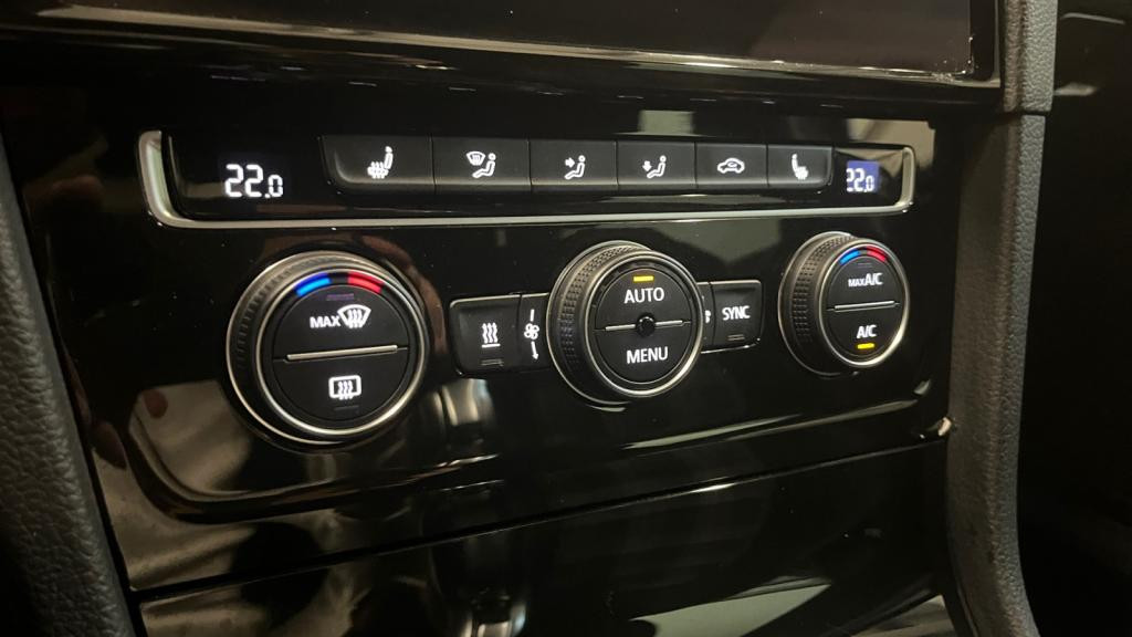 VOLKSWAGEN Golf SW 2.0 16V TDI CR BlueMotion - 184 - DSG 7  GTD