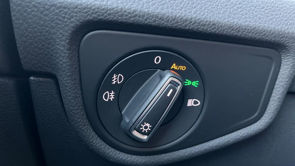 VOLKSWAGEN TOURAN 2.0 16V TDI SCR - 150 - DSG 7 7pl  2015 Style 