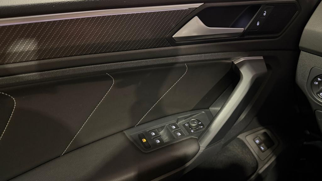 VOLKSWAGEN TIGUAN 1.4 eHybrid - 245 - DSG6  R-Line Exclusive PHASE 2