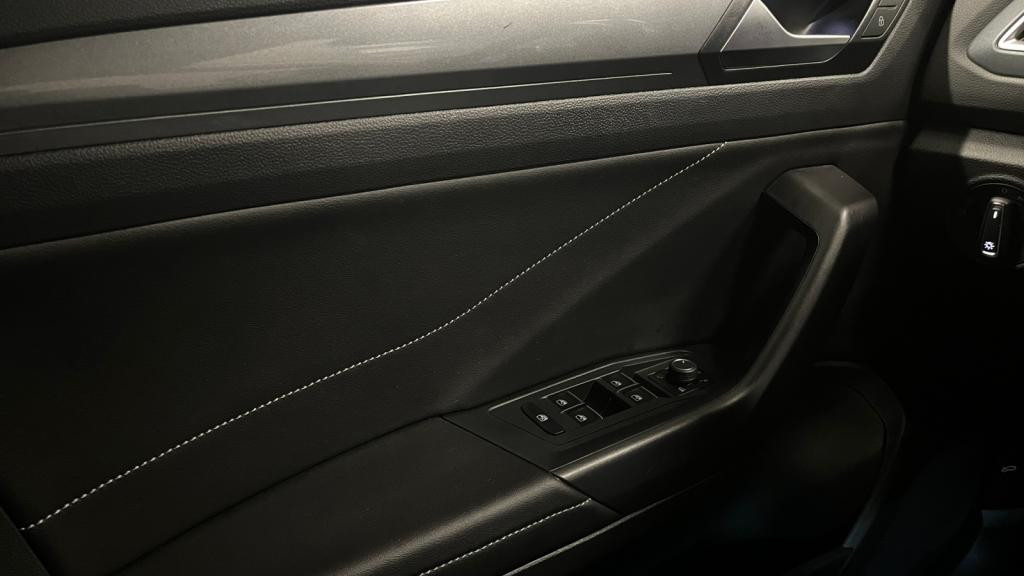 VOLKSWAGEN T-ROC TSI Evo 150 Style PHASE 2 - Attelage - Téléphone Confort - Caméra