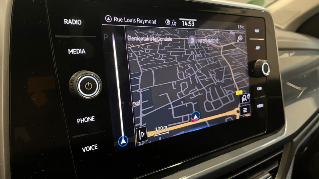 VOLKSWAGEN T-ROC TSI Evo 150 Style PHASE 2 - Attelage - Téléphone Confort - Caméra