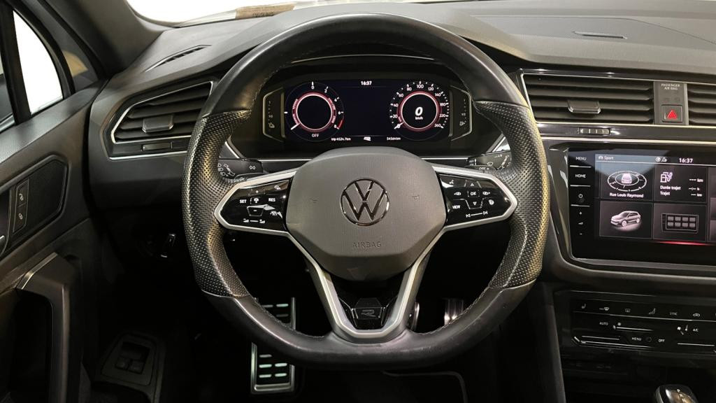 VOLKSWAGEN TIGUAN eHybrid 245 R-Line Exclusive - Navigation Discover Pro - Toit Ouvrant - Suspension DCC