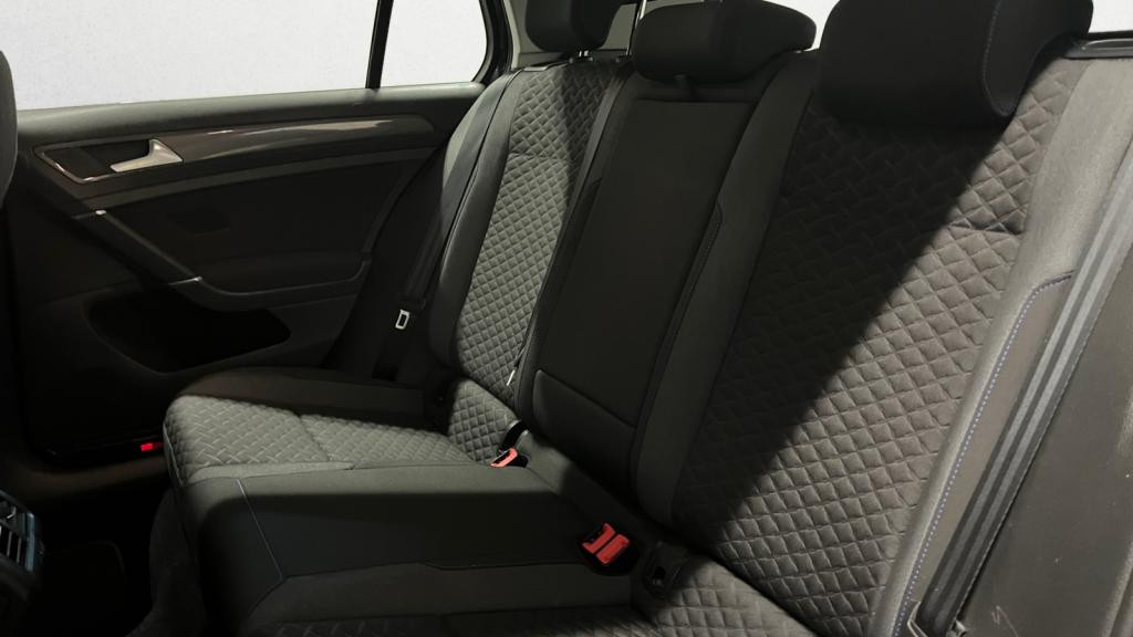 VOLKSWAGEN GOLF 1.5 16V TSI Evo - 130  VII BERLINE Connect PHASE 2