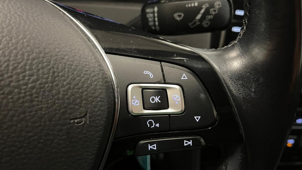 VOLKSWAGEN GOLF 1.5 16V TSI Evo - 130  VII BERLINE Connect PHASE 2