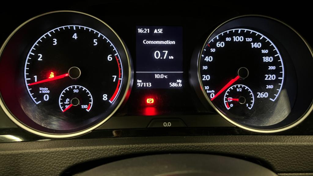 VOLKSWAGEN GOLF 1.5 16V TSI Evo - 130  VII BERLINE Connect PHASE 2