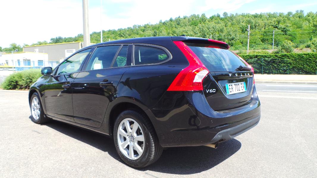 VOLVO V60 D3 136CH KINETIC BUSINESS START&STOP GEARTRONIC