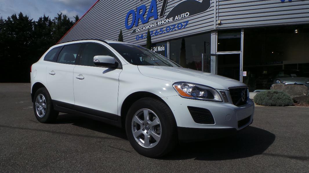 VOLVO XC60 D4 163CH AWD KINETIC GEARTRONIC