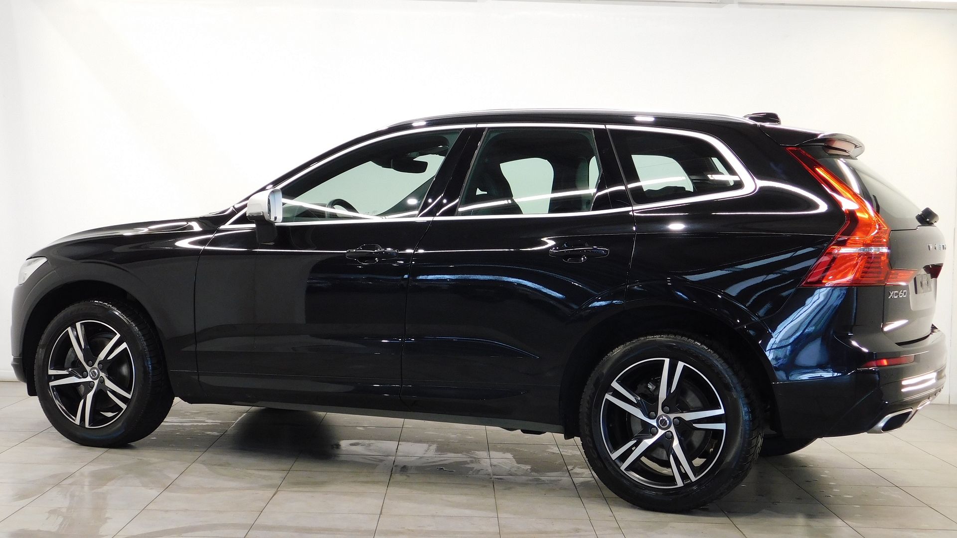 VOLVO XC60 D4 190CH R-DESIGN GEARTRONIC
