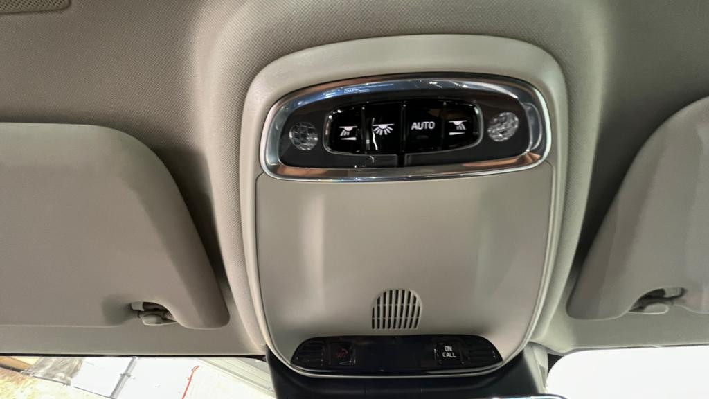 VOLVO V60  D3 AdBlue - 150 - BVA Geartronic  2018 BREAK Momentum 