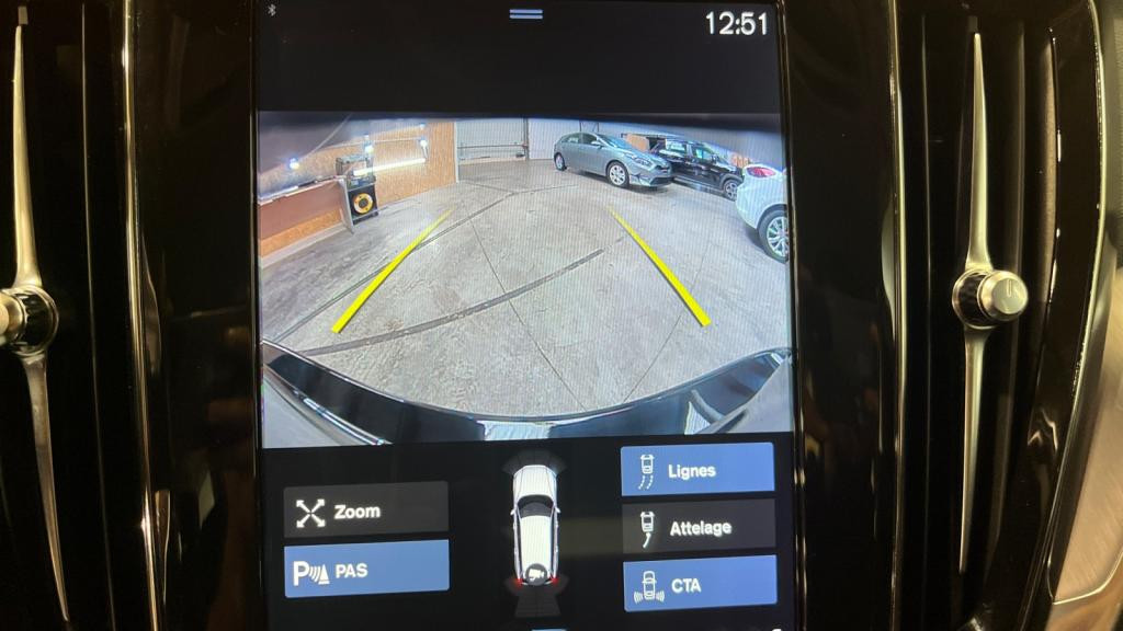 VOLVO V60  D3 AdBlue - 150 - BVA Geartronic  2018 BREAK Momentum 