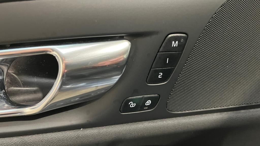 VOLVO V60  T6 AWD Recharge - 253+87 - Geartronic  Inscription 