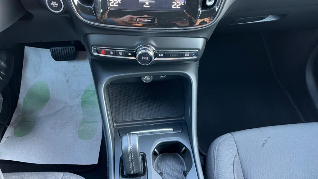 VOLVO XC40  T5 Recharge 180+82 DCT 7 Business - Navigation - Caméra