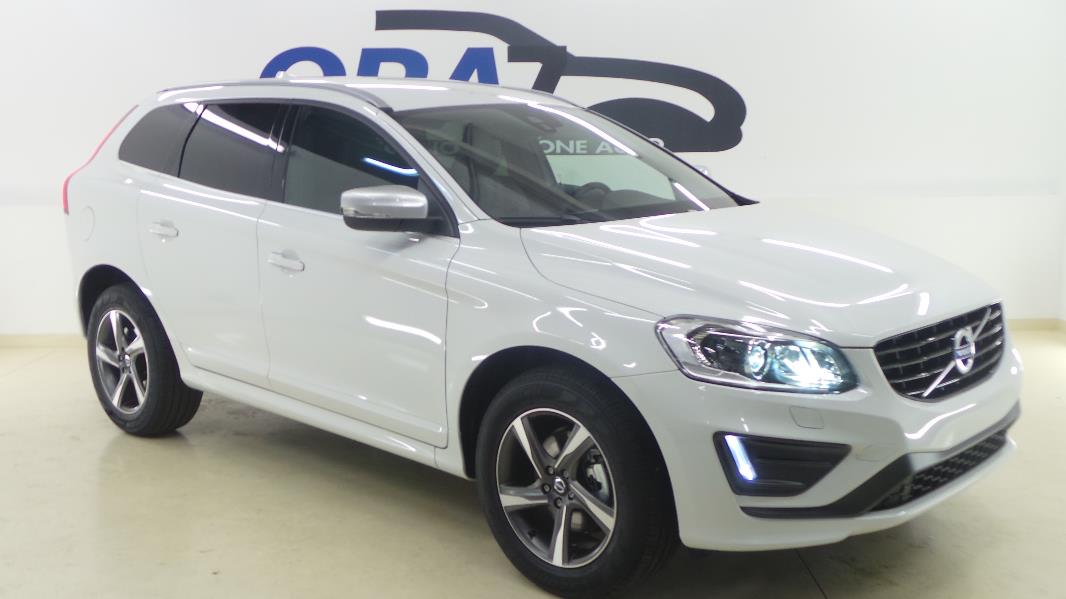 VOLVO XC60 D4 190CH AWD R-DESIGN GEARTRONIC 6